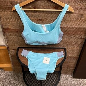 Fabletics Gabriella Women’s 2 Piece Swimsuit Blue Sky_Raincloud Size XL NWT